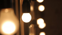 světlo light-bulbs-1869945 1280